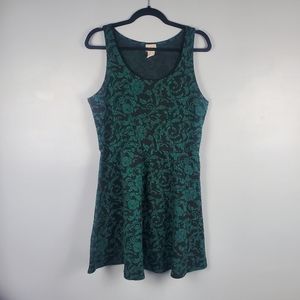 Eyelash Couture floral print fit and flare dress Size XL